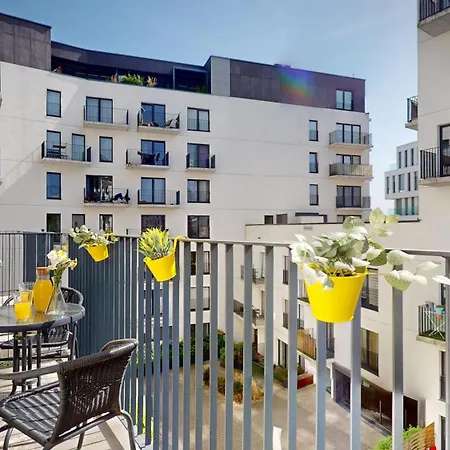 アパート Golden Hour Rose - Kurkowa 14 ヴロツワフ