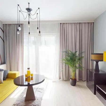 Golden Hour Rose - Kurkowa 14 Appartement