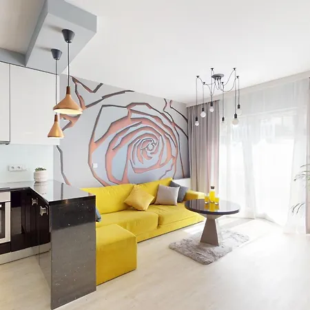 Golden Hour Rose - Kurkowa 14 Appartement